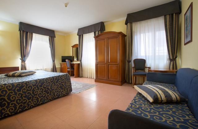 Hotel Villa Ada Pozzallo Bagian luar foto